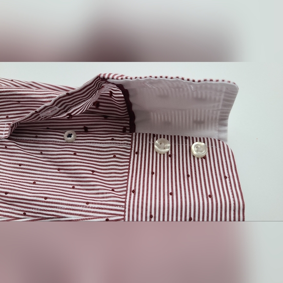 Lands' End 100% Cotton EUC No Iron Supima burgundy Red stripe Blouse size 4 - Picture 7 of 12